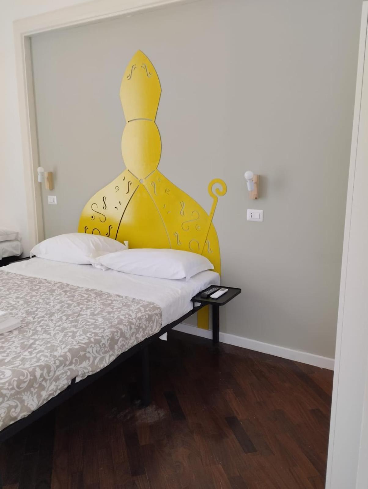 Residence E Appartamenti Cavallerizza Napoli Dış mekan fotoğraf