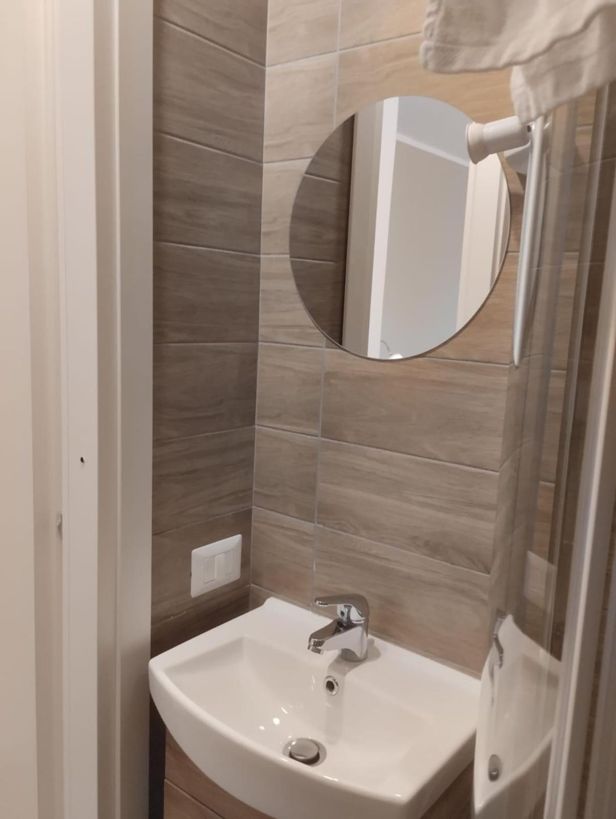 Residence E Appartamenti Cavallerizza Napoli Dış mekan fotoğraf